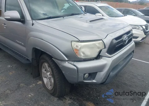 2015 Toyota Tacoma Prerunner V6 z USA, uszkodzony, nr VIN 3TMJU4GN2FM185093